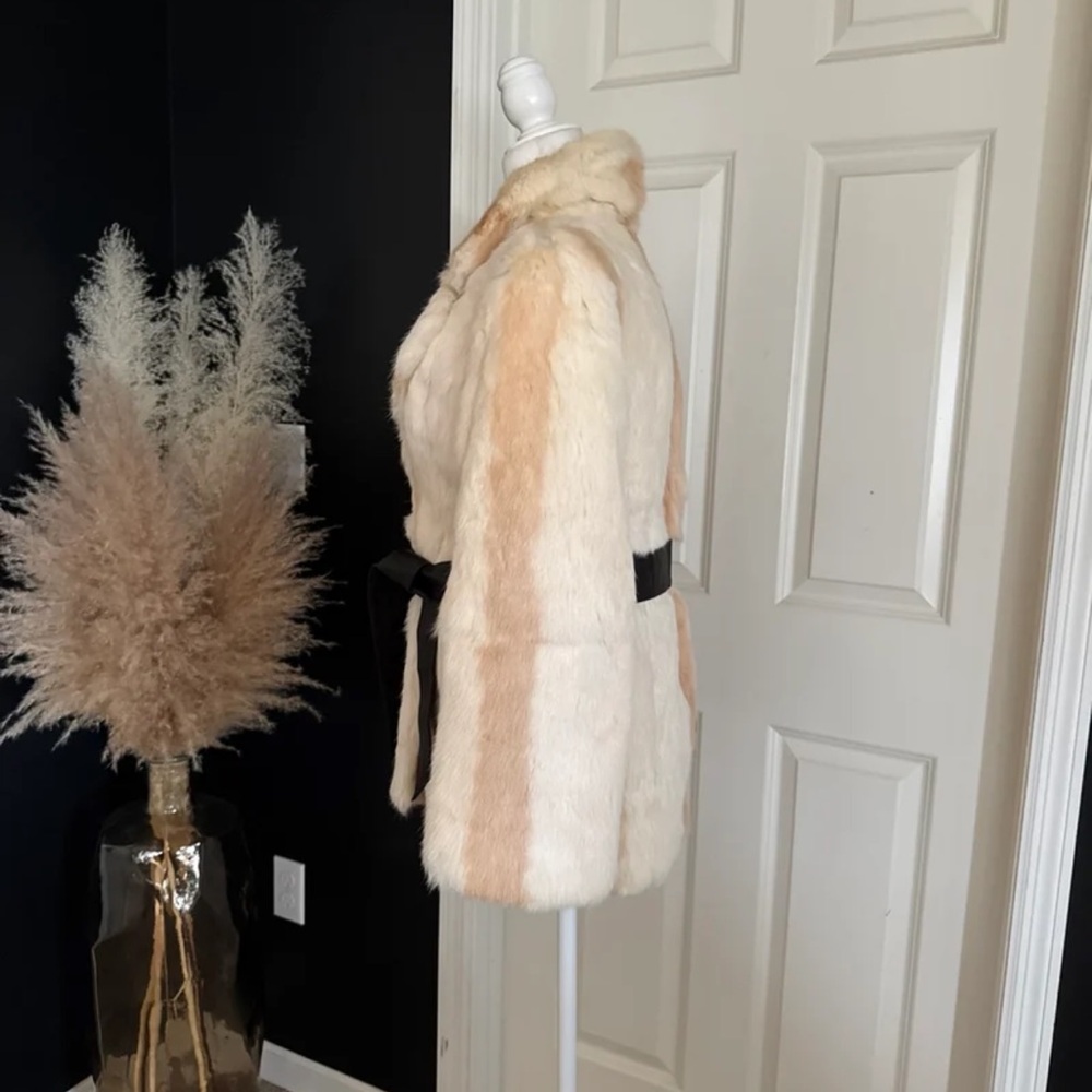 Vintage Imperial 100% Rabbit Fur Coat 
size Small - Picture 4 of 12